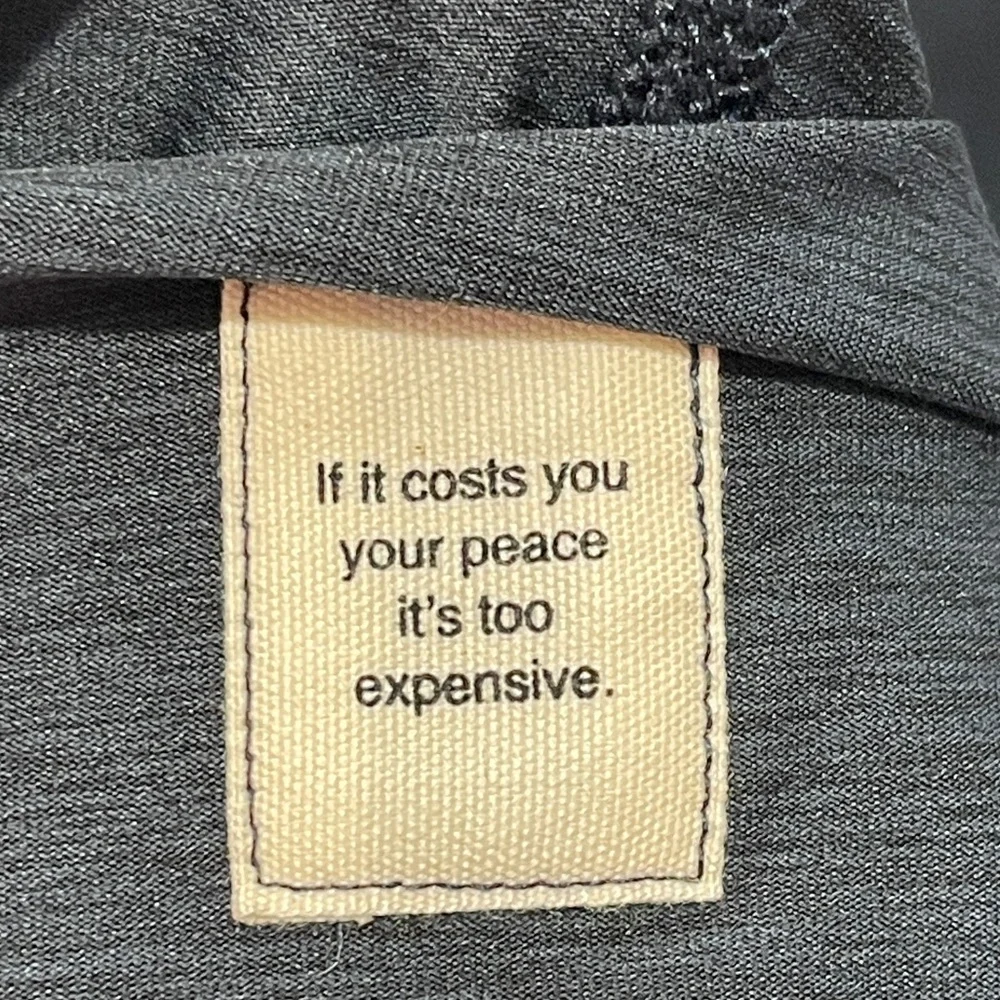Vuori Ease Performance Long Sleeve Half Zip 2.0 Charcoal Gray Heather Size XL